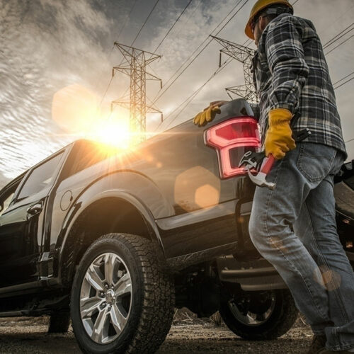 4 Tips to Find Deals on Bank-Owned Ford F-150 4×4