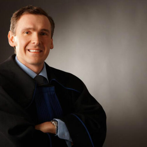 Tips To Find & Hire A Personal Injury Lawyer For A Car Accident